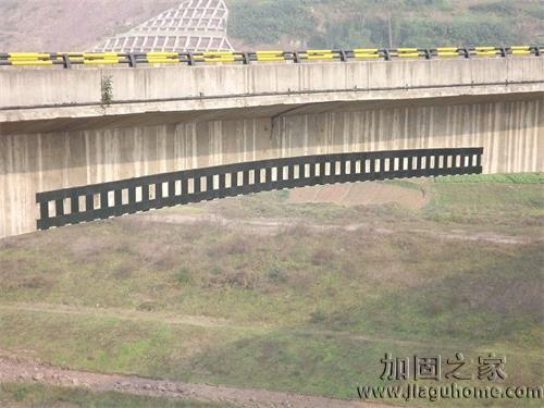 橋梁維修加固